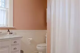 36 Clarendon Pl, Bloomfield, NJ 07003 - Photo 39