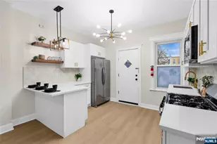 19 Stewart Pl, Elizabeth, NJ 07202 - Photo 13