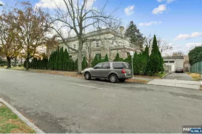 229-235 Ballantine Parkway, Newark, NJ 07104 - Photo 3
