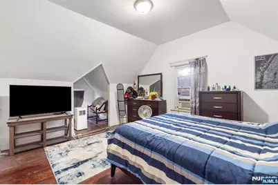 21-23 Leslie Street, Newark, NJ 07108 - Photo 7