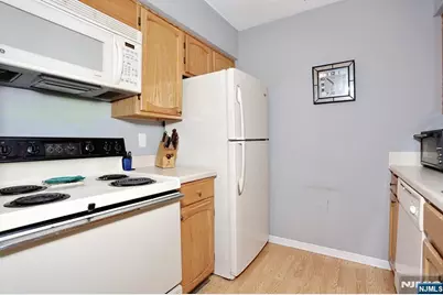 120 Willard Street 16 #16, Pompton Lakes, NJ 07442 - Photo 15