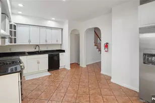 25 College Pl, Ridgefield Park, NJ 07660 - Photo 9