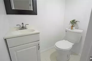 25 College Pl, Ridgefield Park, NJ 07660 - Photo 23