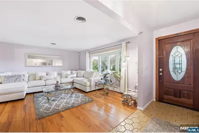 175 Weaver Avenue, Bloomfield, NJ 07003 - Photo 29