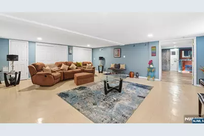 175 Weaver Avenue, Bloomfield, NJ 07003 - Photo 5