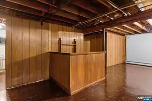 33 Chobot Ln, Elmwood Park, NJ 07407 - Photo 25