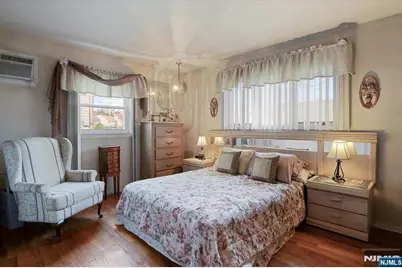 54 Doherty Drive, Clifton, NJ 07013 - Photo 13