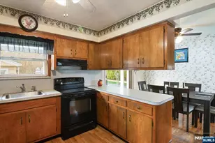 54 Doherty Dr, Clifton, NJ 07013 - Photo 9