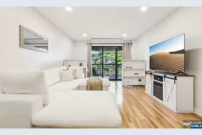 1 Orient Way 204 #204, Rutherford, NJ 07070 - Photo 13
