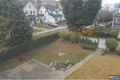 168 Bergen Avenue, Ridgefield Park, NJ 07660 - Photo 17