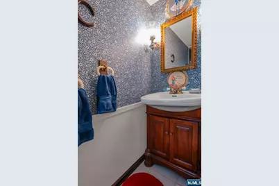 280 River Drive, River Vale Township, NJ 07675 - Photo 9