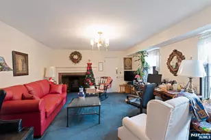 280 River Dr, River Vale Township, NJ 07675 - Photo 5