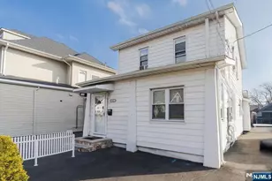 612 Schuyler Ave, North Arlington, NJ 07031 - Photo 3