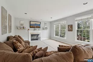 6 Sherry Ct, Wayne, NJ 07470 - Photo 5