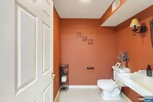 6 Sherry Ct, Wayne, NJ 07470 - Photo 21