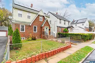 327 Field Pl, Hillside, NJ 07205 - Photo 3