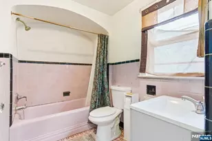 327 Field Pl, Hillside, NJ 07205 - Photo 15