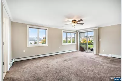 14A Riverview 14A #14A, North Bergen, NJ 07047 - Photo 19