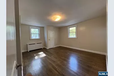 159 Henry, Teaneck Township, NJ 07666 - Photo 9