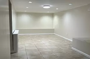 159 Henry, Teaneck Township, NJ 07666 - Photo 13