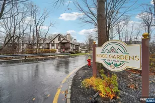 3304 Whittier Ct, Mahwah, NJ 07430 - Photo 3