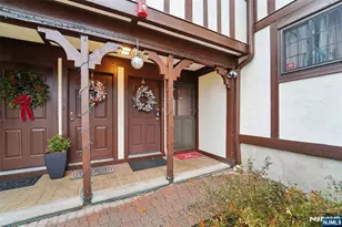 3304 Whittier Ct, Mahwah, NJ 07430 - Photo 5