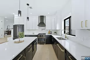 820 Elm Ave, Ridgefield, NJ 07657 - Photo 3