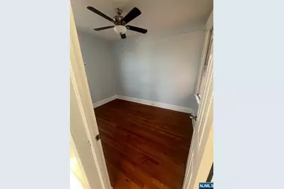 87 Montgomery Avenue, Irvington, NJ 07111 - Photo 17