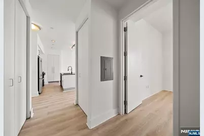 4 Beacon Way 1407 #1407, Jersey City, NJ 07304 - Photo 9
