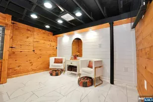 153 S Mountain Circle, West Milford, NJ 07480 - Photo 17