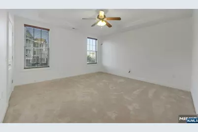 205 Four Seasons Lane, Woodcliff Lake, NJ 07677 - Photo 23