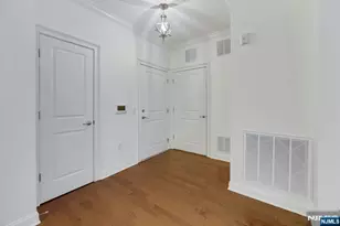 205 Four Seasons Ln, Woodcliff Lake, NJ 07677 - Photo 5