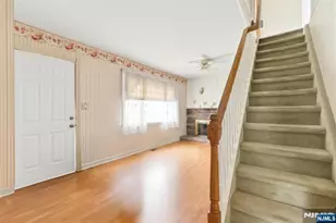 611 Boulton Ave, Point Pleasant, NJ 08742 - Photo 3