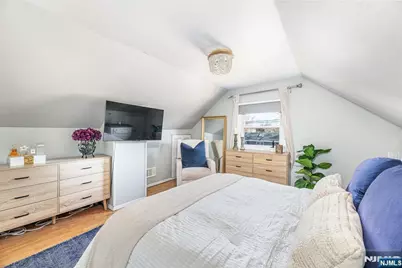 169 Cambridge Avenue, Saddle Brook Township, NJ 07663 - Photo 31