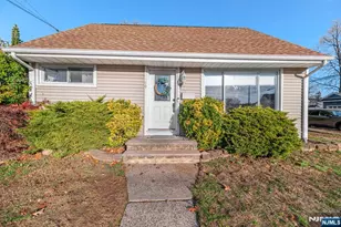 169 Cambridge Ave, Saddle Brook Township, NJ 07663 - Photo 43