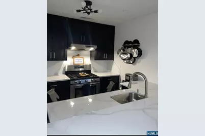 44 Fox Run Drive, Englewood, NJ 07631 - Photo 3