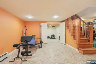 4 Brookview Dr, Woodland Park, NJ 07424 - Photo 33