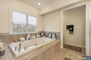 500 Blue Hill Terrace, Franklin Lakes, NJ 07417 - Photo 31