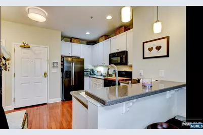 6419 Brookhaven Court, Riverdale, NJ 07457 - Photo 7