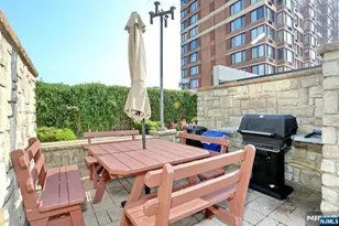 200 Old Palisade Road 16D, Fort Lee, NJ 07024 - Photo 11