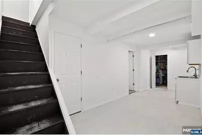 160 17th Avenue, Paterson, NJ 07504 - Photo 7