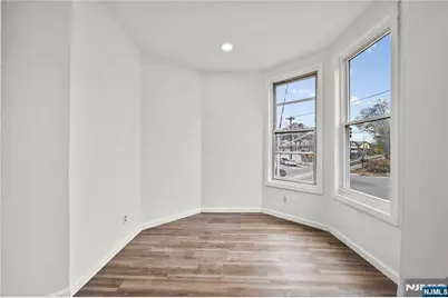 160 17th Avenue, Paterson, NJ 07504 - Photo 13