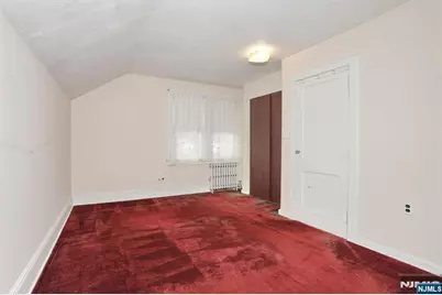 135 Linden Avenue, Dumont, NJ 07628 - Photo 23