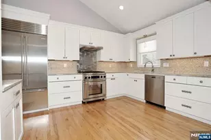 62 Leach, Park Ridge, NJ 07656 - Photo 7
