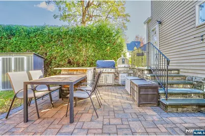 65 McDougall Lane, Bogota, NJ 07603 - Photo 7