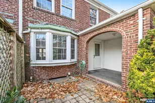 16 Randolph Terrace, Fair Lawn, NJ 07410 - Photo 3