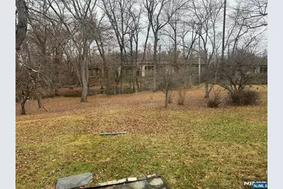 41 Eaton Court, Berkeley Heights Township, NJ 07922 - Photo 11