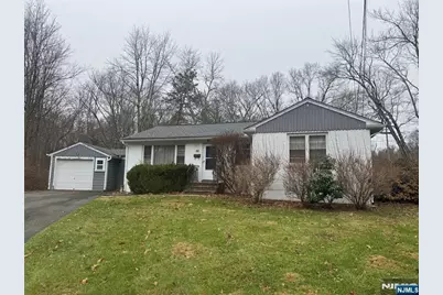 41 Eaton Court, Berkeley Heights Township, NJ 07922 - Photo 1