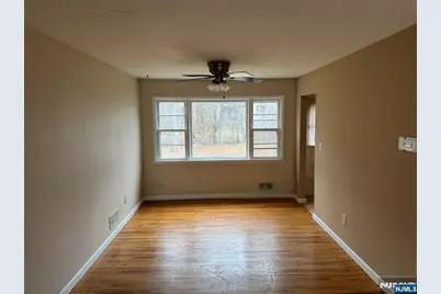 41 Eaton Court, Berkeley Heights Township, NJ 07922 - Photo 3