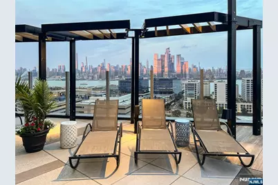 380 Mountain 701 #701, Union City, NJ 07087 - Photo 17